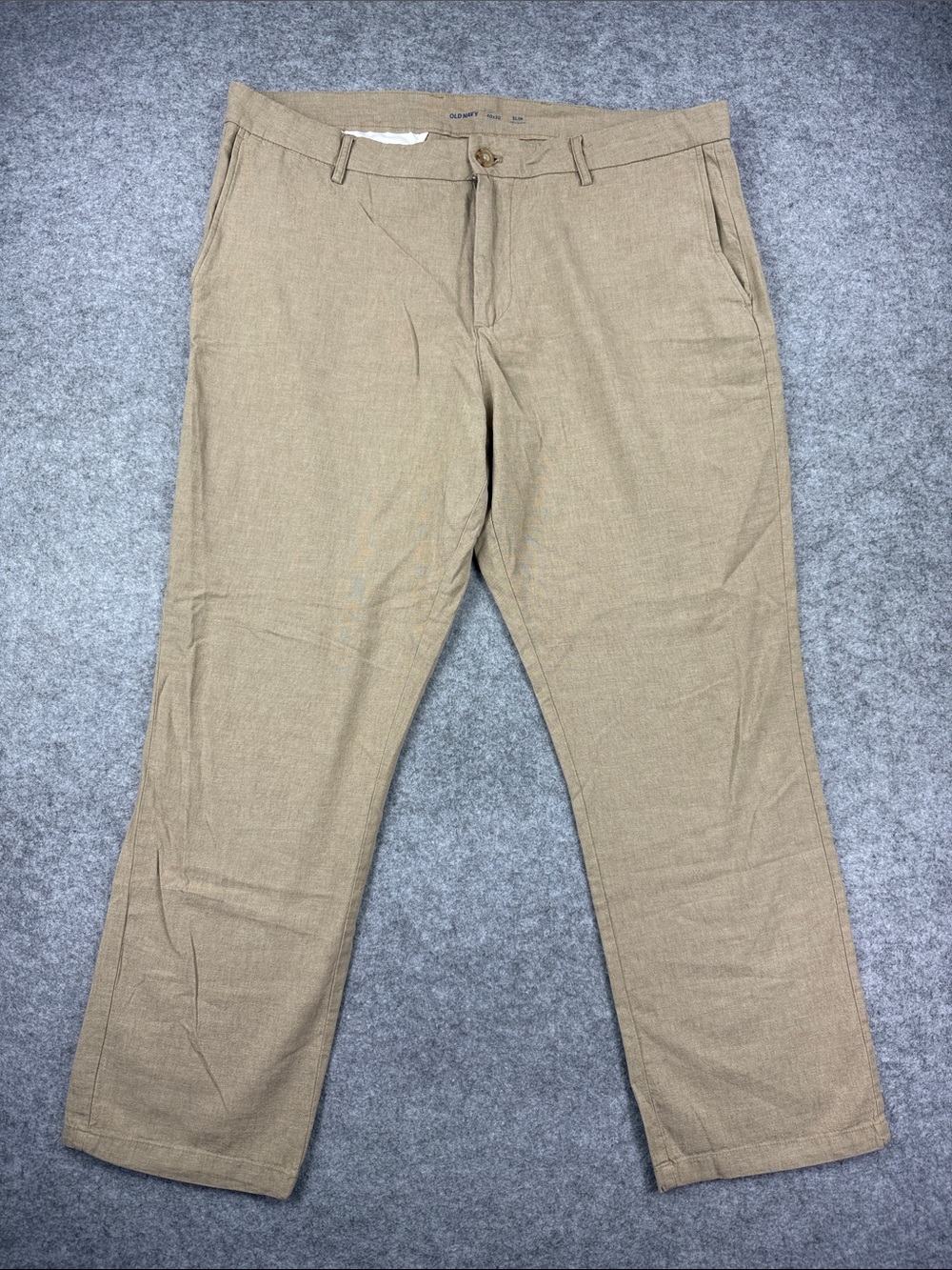Old Navy Men's Chinos in Khaki Brown
